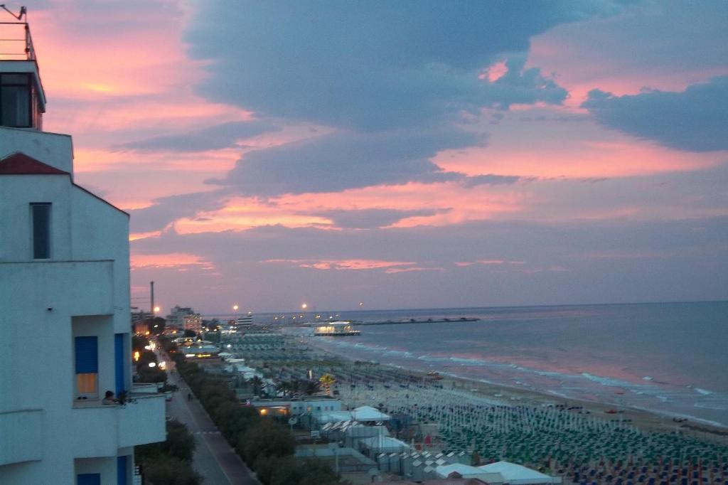 Hotel Italia Senigallia Exterior photo
