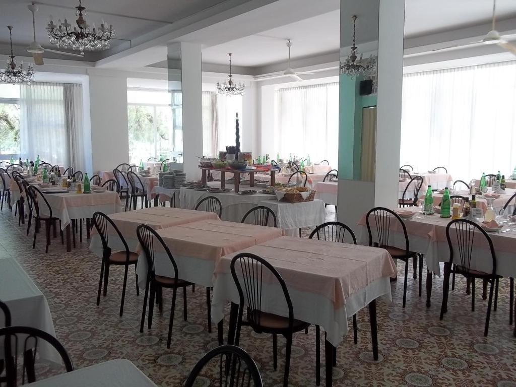 Hotel Italia Senigallia Exterior photo