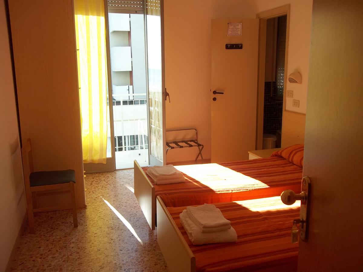 Hotel Italia Senigallia Exterior photo